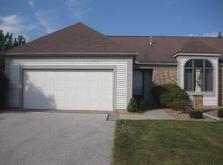 5574 W Spring Knoll Dr, Bay City, MI