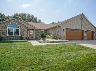 401 E Quail Wood Ln, Westfield, IN 46074