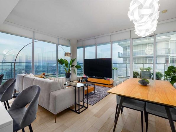 1122 SW 3rd St SE #3604, Calgary, AB T2G 1H7