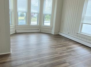 26 Depot St, Hillsboro, NH 03244