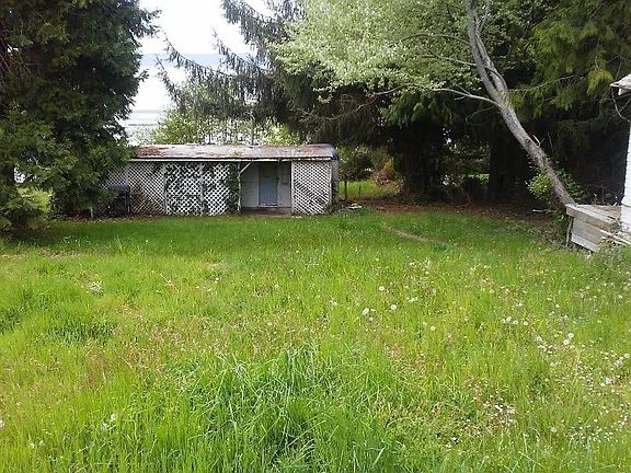 4th image of 20012 Beach Dr