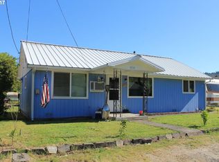 47545 Perkins St, Oakridge, OR 97463