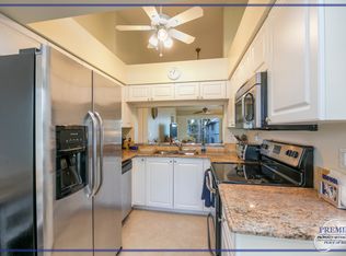 113 Wading Bird Cir W #204, Naples, FL 34110