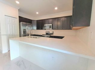 9267 W 34th Ct, Hialeah, FL 33018