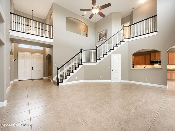 5th image of 3316 Peninsula Cir