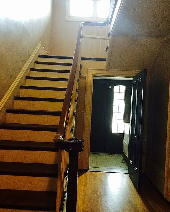 Common Area w/Vestibule