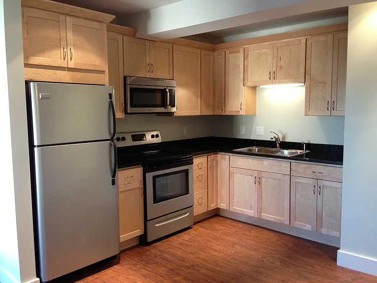 5 Granite St #3 — Photo 1