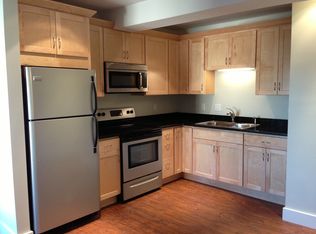 5 Granite St #3, Rockland, ME 04841