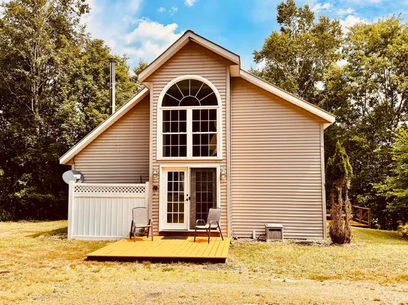 301 Carrabassett Road, New Portland, ME 04961