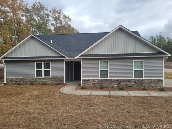 761 Hector McNeill Rd, Raeford, NC 28376