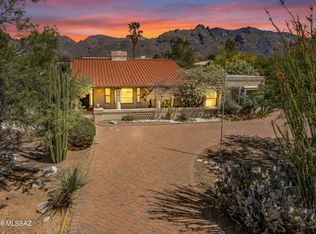 1781 E Rio De La Loma, Tucson, AZ 85718