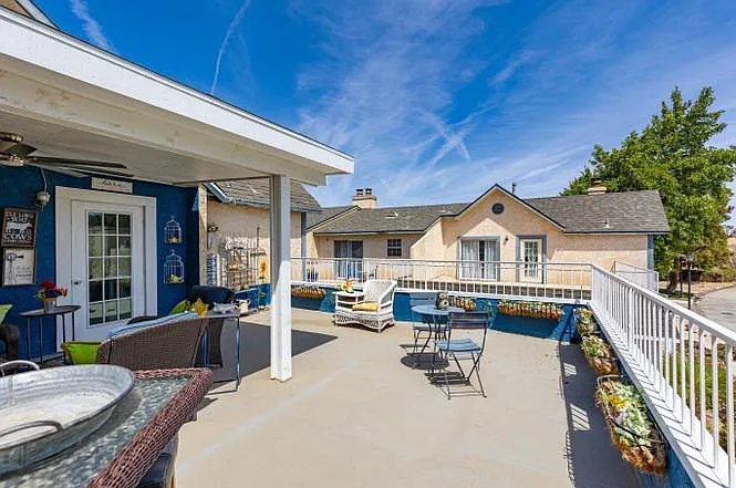 43639 Park Ave — Photo 36
