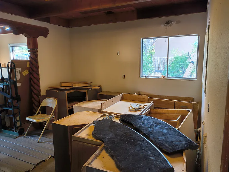 302 Hinde Pl — Photo 28
