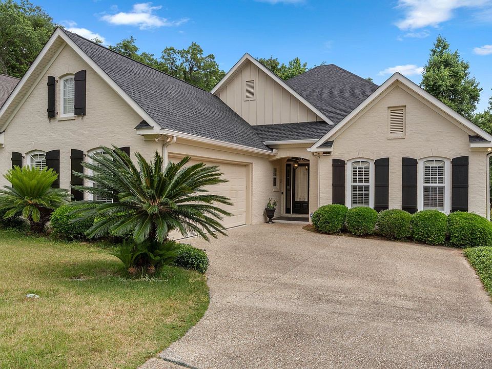 1st image of 1485 Vieux Carre Dr