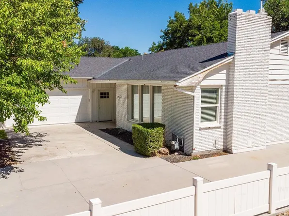 1807 S Montana Ave, Caldwell, ID 83605