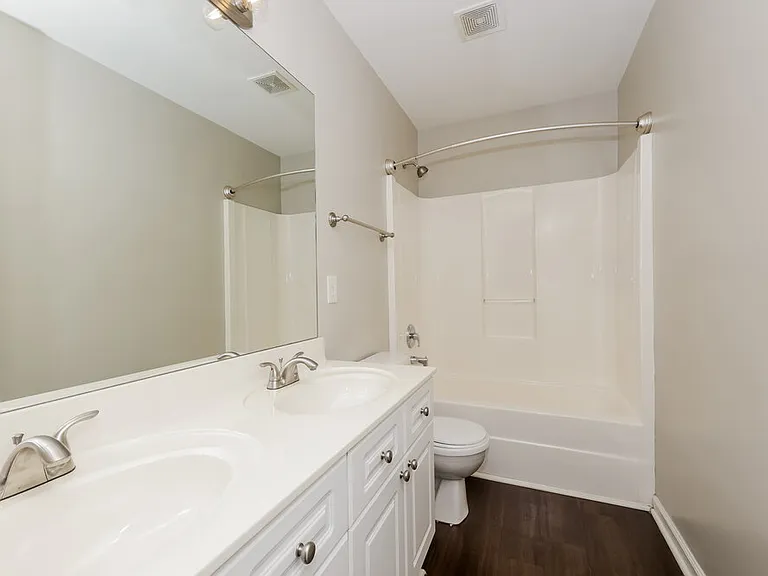 2214 Cardiff Ln — Photo 15