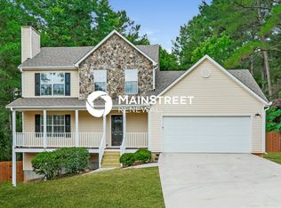 1568 Timber Heights Dr, Loganville, GA 30052