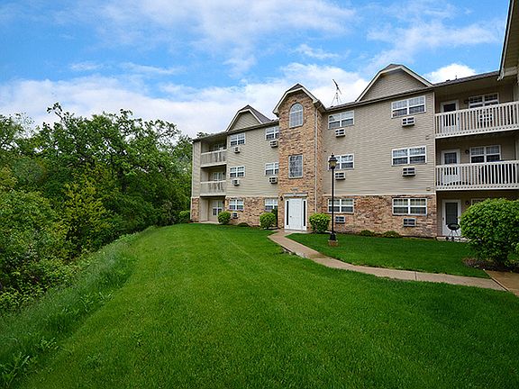 3rd image of 1580 W Sand Bar Ct Unit 3B