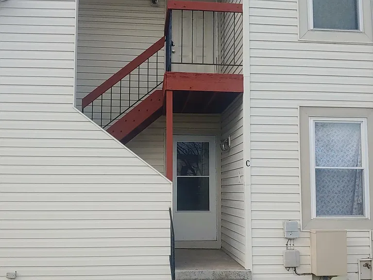11961 Bellaire St #C — Photo 9