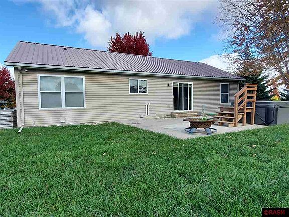 2nd image of 13015 Meadow Creek Dr