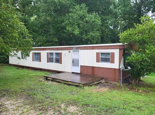 2120 Countryside Dr, Ringgold, VA 24586