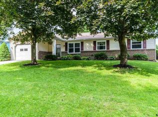 2867 Honey Valley Rd, Dallastown, PA 17313