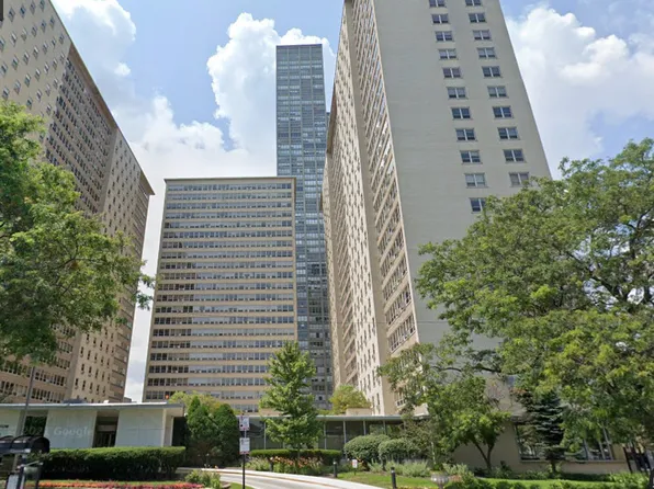 3950 N Lake Shore Dr APT 317C, Chicago, IL 60613