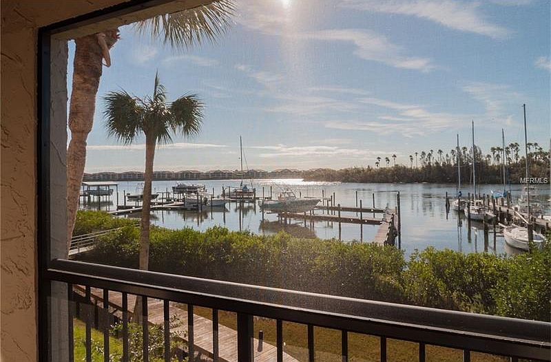 1st image of 140 Marina Bay Dr