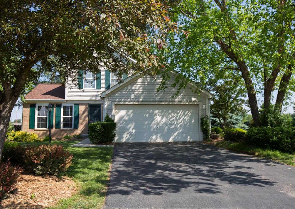 1st image of 2200 Breeze Hill Dr