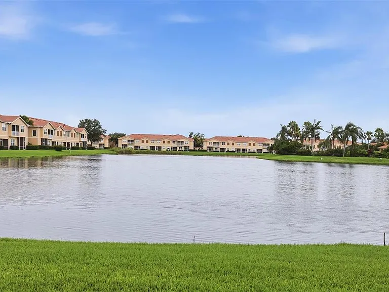 3582 Parkridge Cir #29-106 — Photo 27