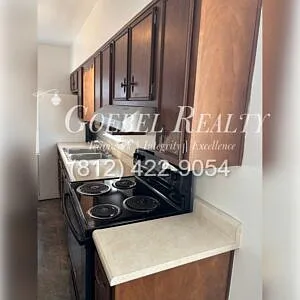 3 bed, 1.0 bath, 1750 sqft, $1,495 — Photo 3