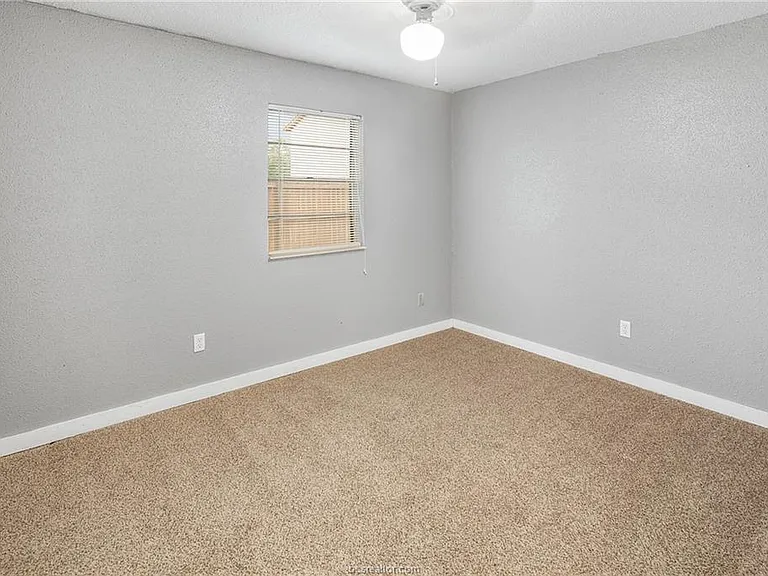 1601 Brentwood Dr #A — Photo 11