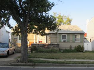403 N Harvard Ave, Ventnor City, NJ 08406