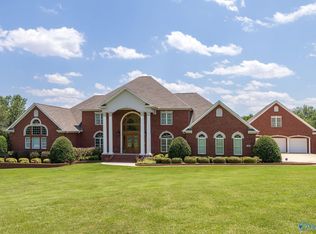 1244 Douglass Rd NW, Huntsville, AL 35806