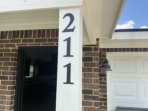 211 Isabella St Photo 1