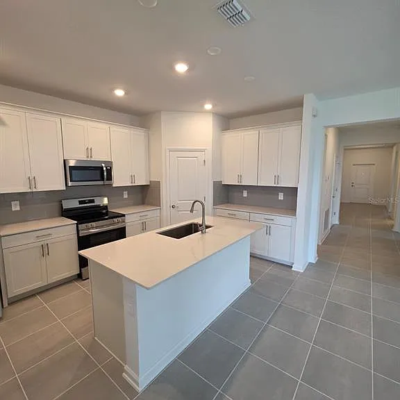 5637 Nina Way — Photo 14