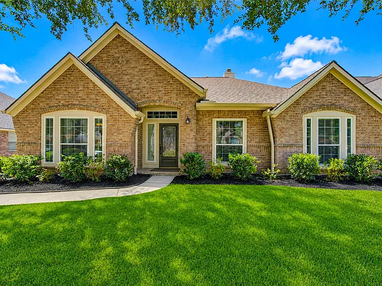 14323 Rosehill Estates Ln — Photo 1