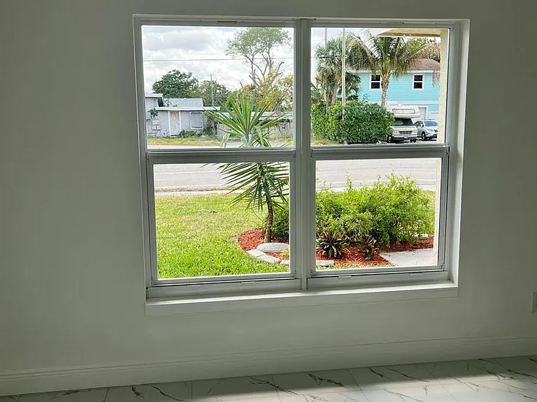 2747 Summit Blvd — Photo 17