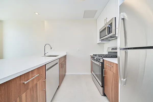 Rented by Living New York | media 7