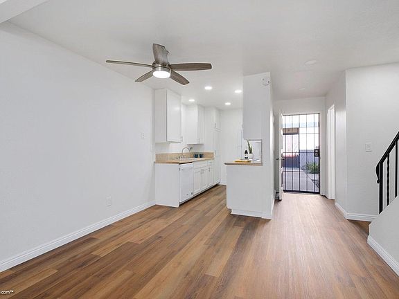 3rd image of 4566 Nebo Dr Unit D
