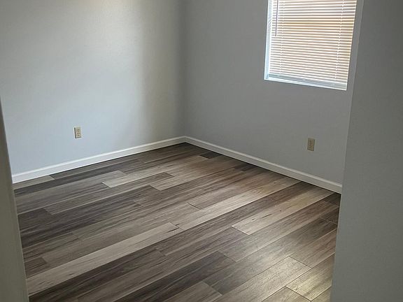 3rd image of 2505 W C St