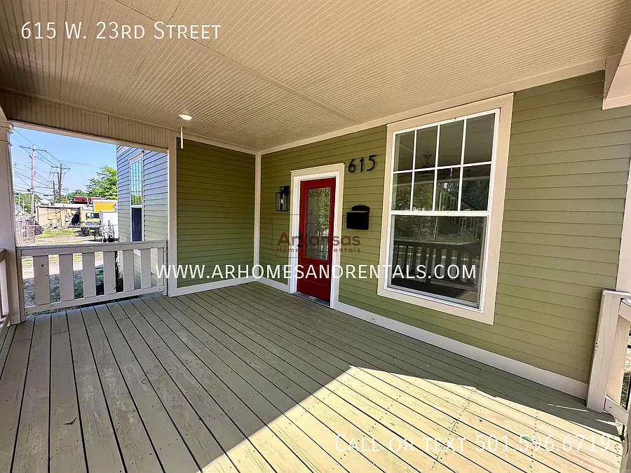 1/2 Off First Month's Rent ~ 615 W. 23rd Street | 2 Bedrooms | 1.5 Bathrooms — Photo 2