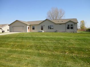 1906 Buck Ridge Dr, Fergus Falls, MN 56537