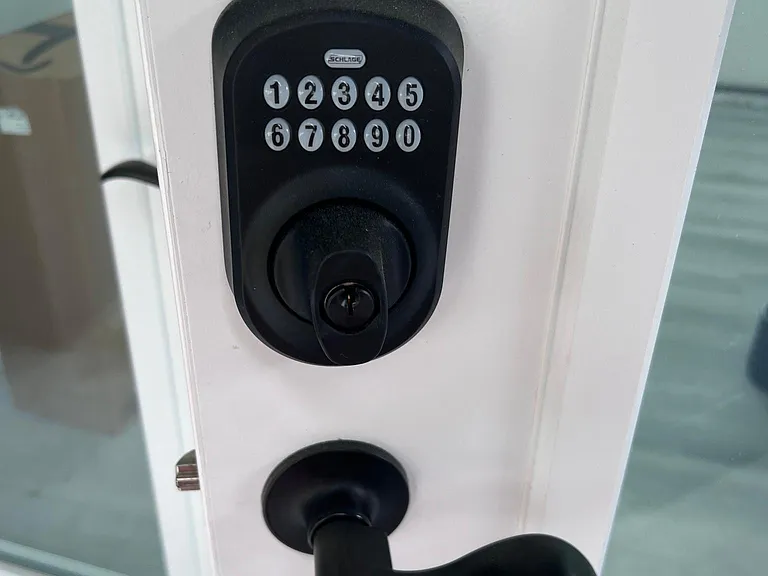 Front door lock