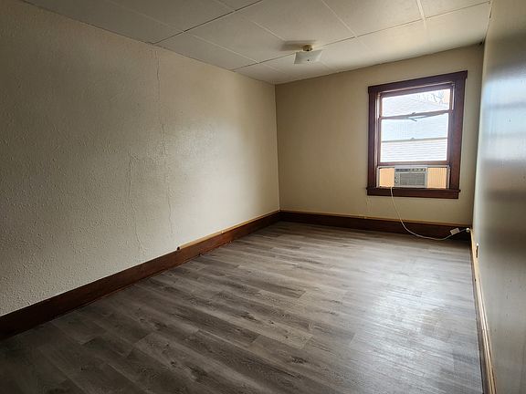 5th image of 221 South Ave W #301