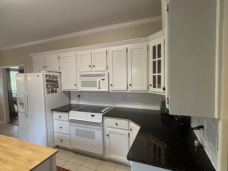 1209 Ivy Brook Cir — Photo 17