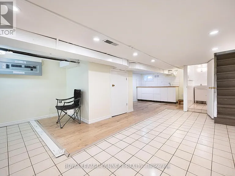 319 Concord Ave — Photo 11