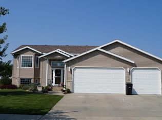 4495 48th St S, Fargo, ND 58104