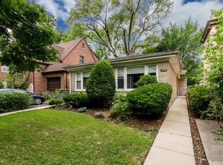 5930 N Bernard St, Chicago, IL 60659