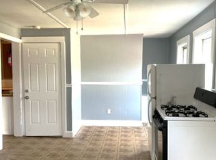 805-807 Main St FLOOR 3, West Warwick, RI 02893